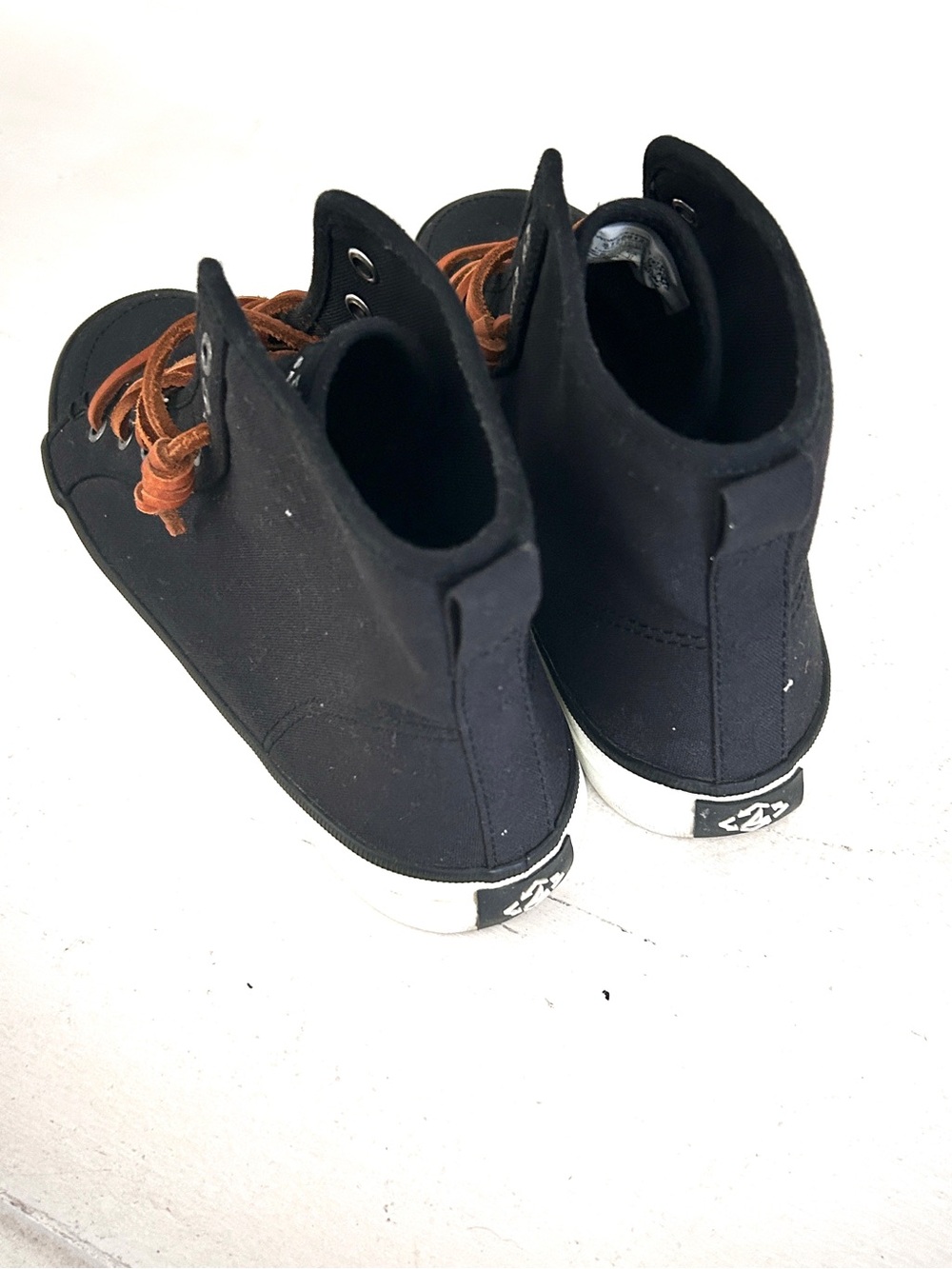 SPERRY Crest High Tops - Picture 3 of 10